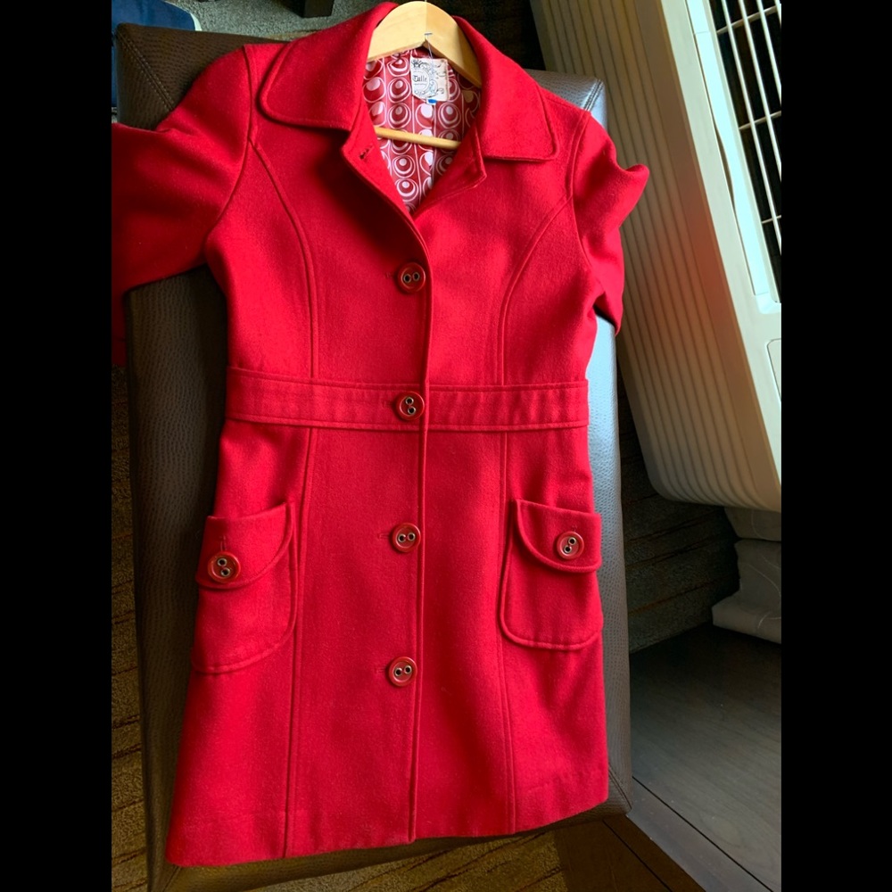 Coat - Picture 2 of 8